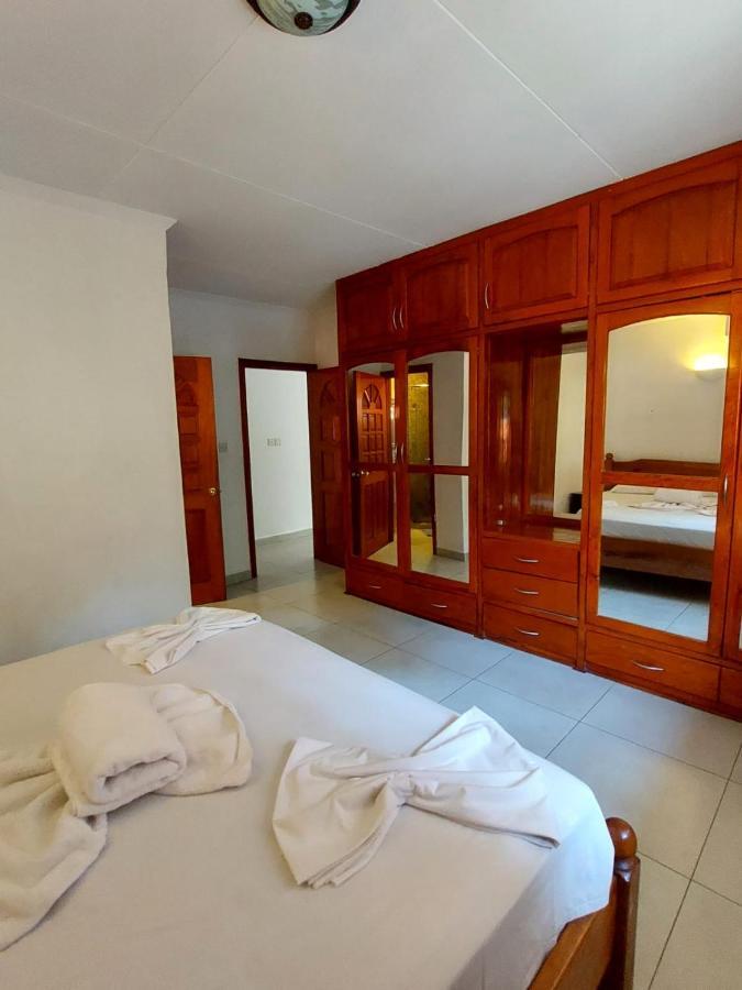 Beau Vallon Villa Self Catering With Pool Esterno foto