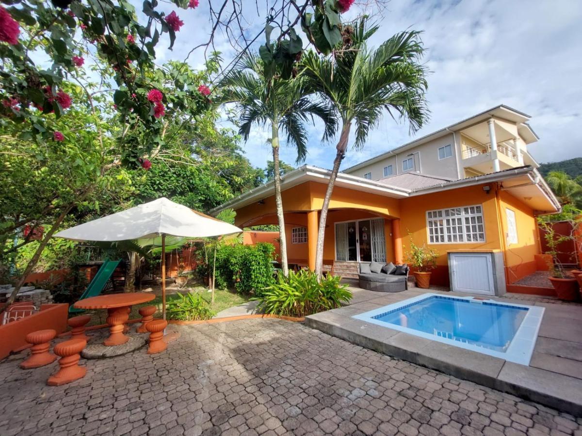 Beau Vallon Villa Self Catering With Pool Esterno foto