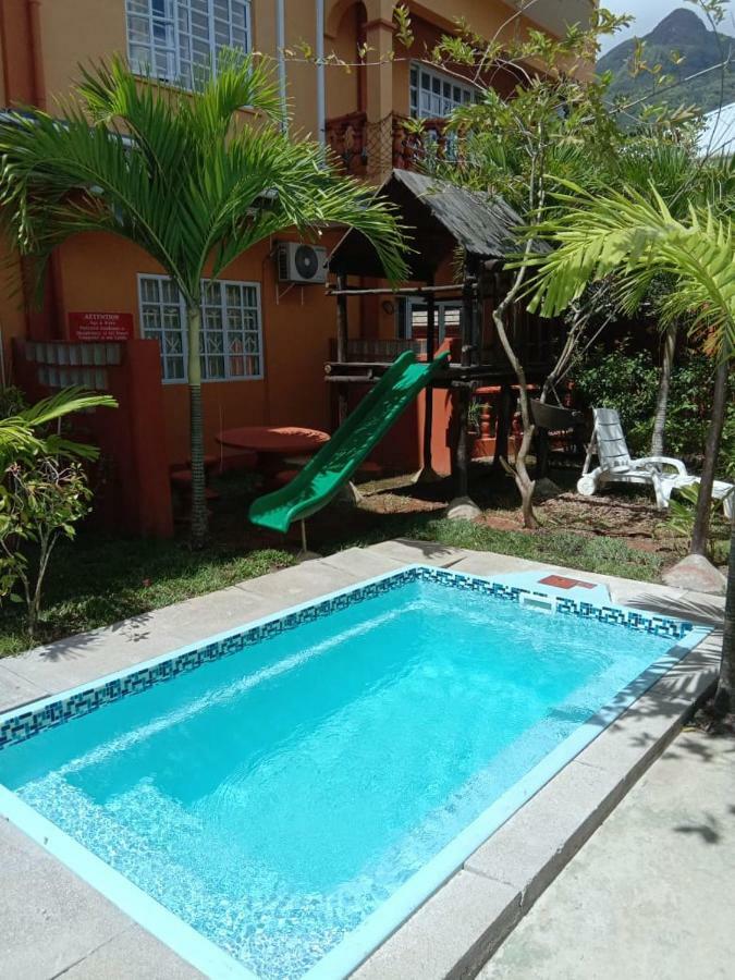 Beau Vallon Villa Self Catering With Pool Esterno foto