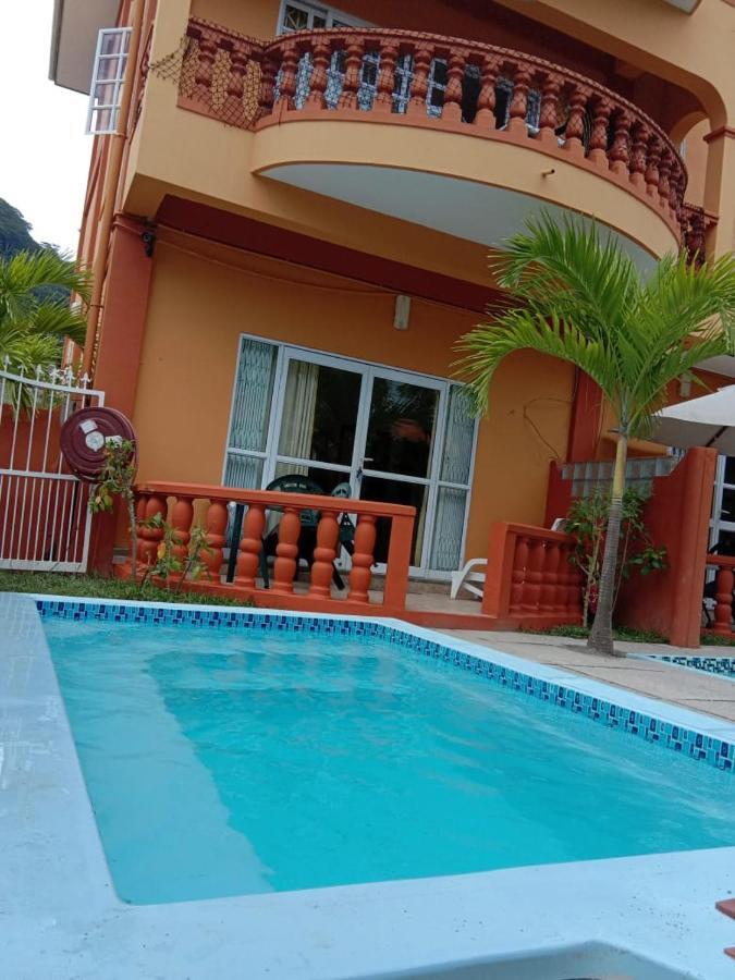 Beau Vallon Villa Self Catering With Pool Esterno foto